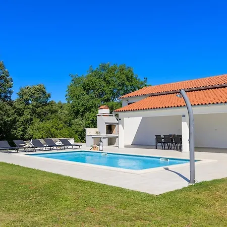 Villa Piljan By Istrialux