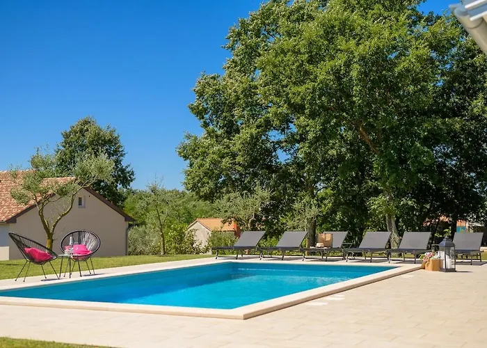 Villa Piljan By Istrialux